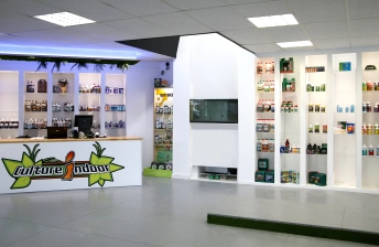 Bel interieur de magasin
