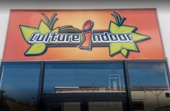 Enseigne de Magasin Culture indoor fond orange