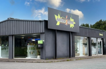 exterieur boutique culture indoor